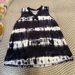 5 for 25$ Black & White Tie-Dye Sleeveless Lace-Up Tank